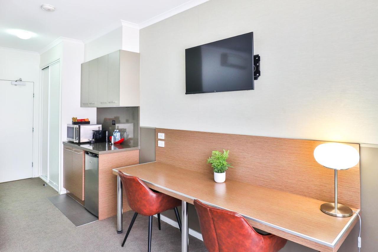 Indulge Apartments - Ontario Mildura Luaran gambar