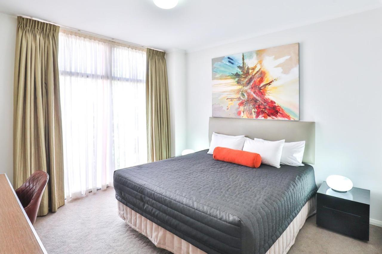 Indulge Apartments - Ontario Mildura Luaran gambar
