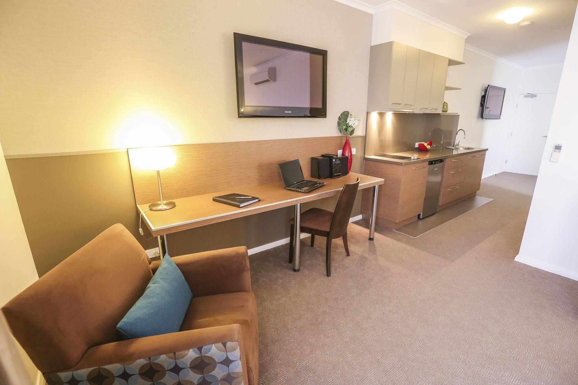 Indulge Apartments - Ontario Mildura Luaran gambar