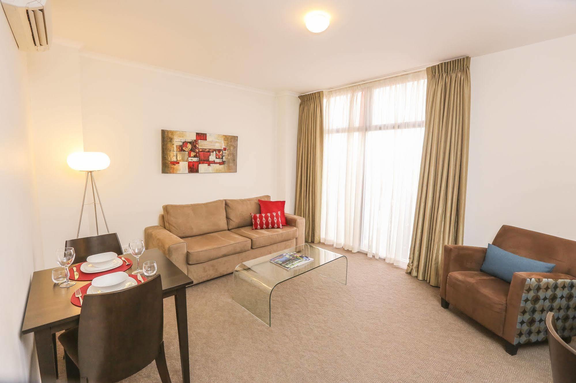 Indulge Apartments - Ontario Mildura Luaran gambar