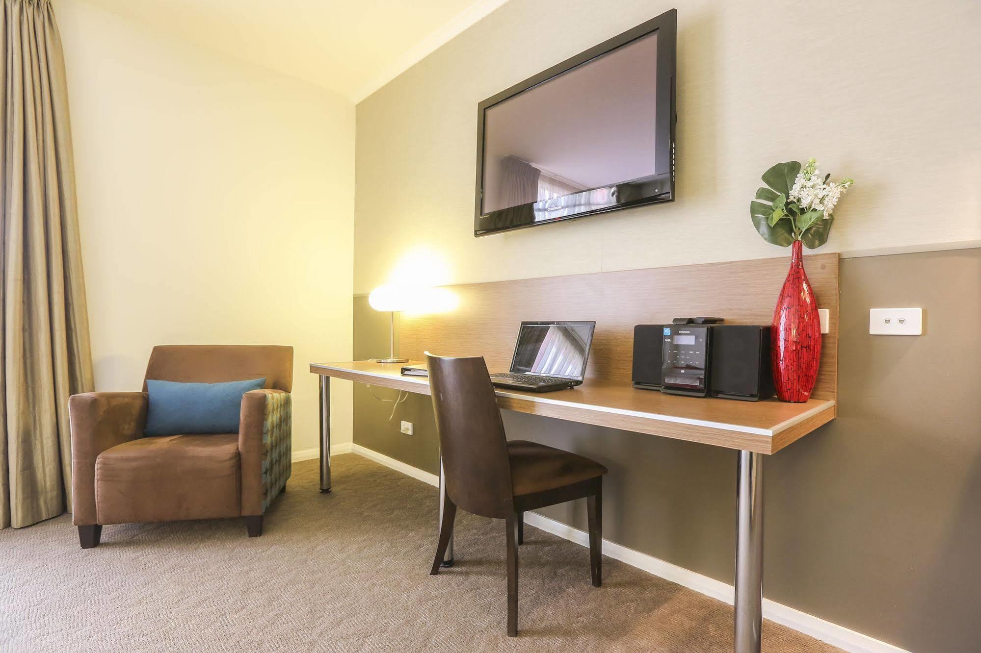 Indulge Apartments - Ontario Mildura Luaran gambar